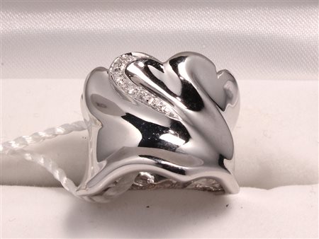 GIOIELLO ANELLO ORO BIANCO E DIAMANTI Anello in oro bianco 18 kt con diamanti...