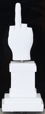 CATTELAN MAURIZIO (n. 1960) Carillon. Resina. Cm 12,00 x 23,00 x 12,00....