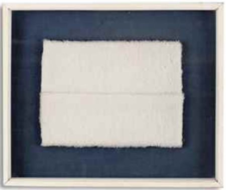 Piero Manzoni (1933-1963) Achrome peluche, cornice dell'artista (cm 40x48) cm...
