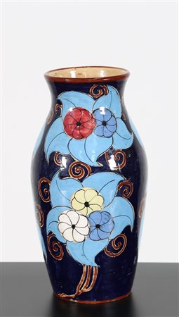 SQUARCIARELLI Vaso in ceramica dipinta, anni'20. -. Cm 15,00 x 26,50 x 15,00....