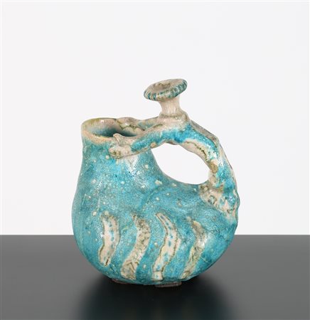 GAMBONE GUIDO (1909 - 1969) Vaso scultura, anni 50. -. Cm 18,00 x 22,00 x...