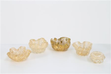 BAROVIER & TOSO Cinque portacenere, anni 50. -. Cm 13,50 x 6,50 x 13,50....