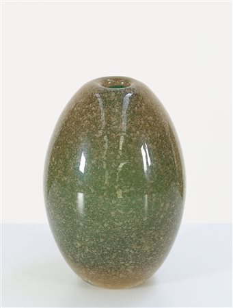 SCARPA CARLO (1906 - 1978) Vaso sommerso a bollicine per Venini, anni 30. -....