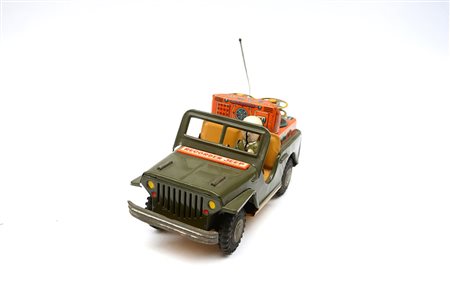 Giocattolo in latta riproducente una jeep militare, anni '50