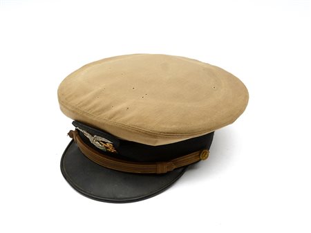 Cappello a visiera da ufficiale della US Navy color cachi 1942, raro. U.S.A.