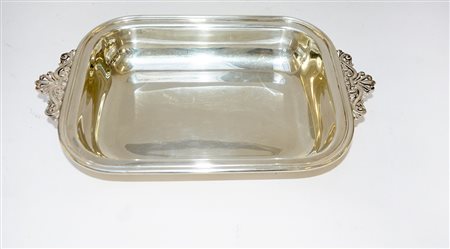 Vassoio in argento di forma rettangolare. Italia, metà sec. XX (cm 34x20) (gr...