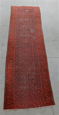 [Tappeti] Tappeto Malayer, Persia, sec. XX. Disegno Herati nei toni del...