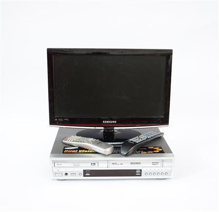 Televisore Samsung con lettore VHS (difetti)