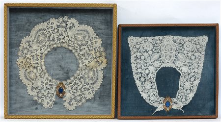 [Tappeti] Lotto di due colletti in pizzo ad ago per signora con chiusura...