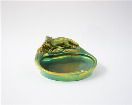 Manifattura ungherese Svuota tasche in ceramica smaltata a lustro nei toni...