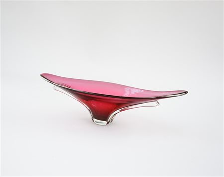 Manifattura di Murano Grande centrotavola in vetro ametista chiaro. Sec XX...