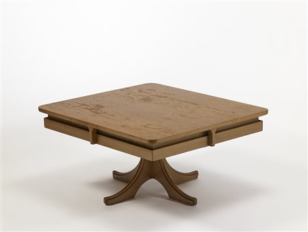 Tavolo basso in legno di noce massello e impiallacciato, produzione italiana,...