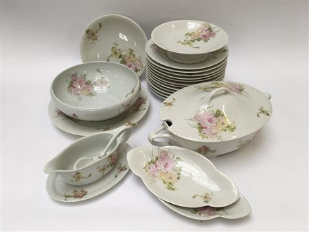 Manifattura Rosenthal, servizio da tavola in porcellana, linea Botticelli,...