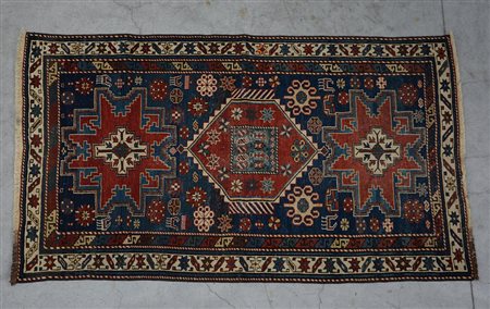 [Tappeti] Tappeto Shirwan Lesghi, Caucaso, inizio sec. XX. Disegno con due...