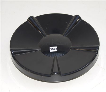 Set da poker in plastica di forma tonda su disegno di Krizia