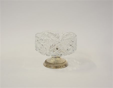 Porta dolci in cristallo molato con base in argento