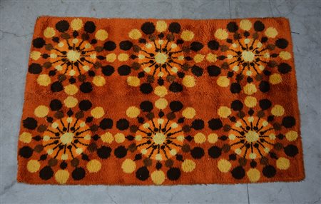 [Tappeti] Tappeto meccanico di moderna manifattura. Disegno geometrico nei...