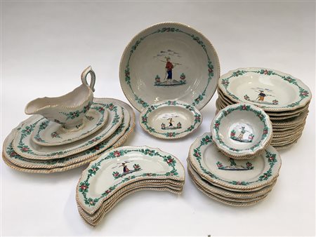 Manifattura di Deruta - Parte di servito da tavola in terraglia a smalti...