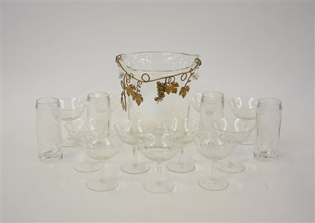 Lotto composto da un secchiello per champagne, quattro bicchieri da whisky e...