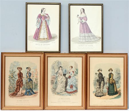 Lotto composto da cinque litografie a colori raffiguranti signore in abiti...