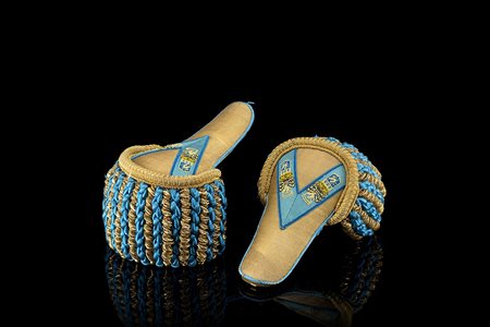 Coppia di spalline da apparato. Milano, seconda metà sec. XIX. Grandi...