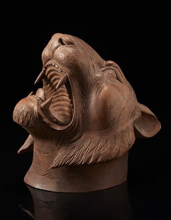 Manifattura orientale "Tigre" Scultura in legno (cm 27x30)Oriental...