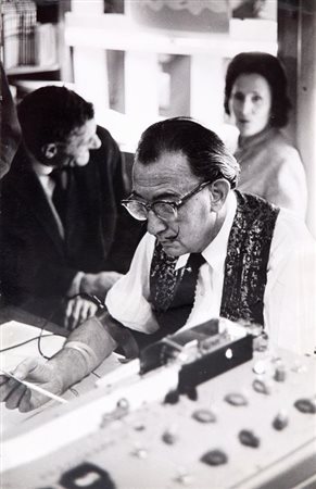 AGENZIA FRANCESE (-) Salvador Dalìanni settantastampa ai sali d'...