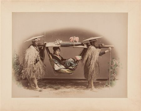 ANONIMO (-) Geisha in portantinafine '800stampa all'albumina acquarellata a...