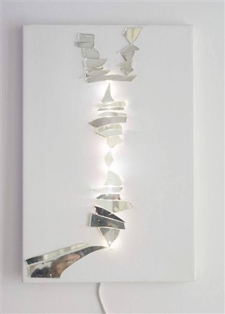 Giorgia Zanuso Finale Ligure Bilancia Tecnica mista e led su tela 48x35