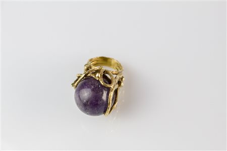 Anello in oro giallo 14kt con sfera in ametista 21.50mm. Gr complessivi...