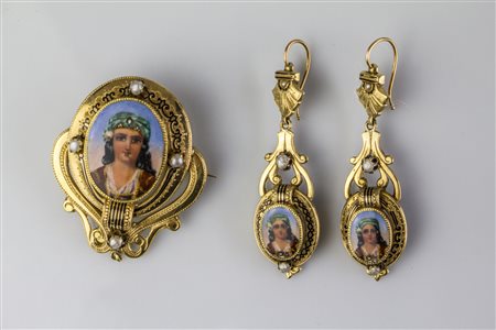 Orecchini e spilla francesi in oro giallo, smalti e miniatura. Gr complessivi...