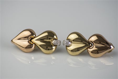 Orecchini in oro giallo e rosé 18kt, gr 18.60. Diamanti cts 0.17. . . [Nessun...