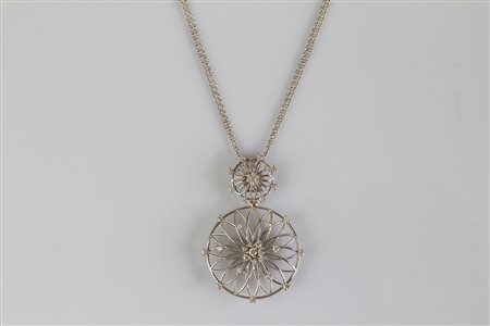 Collana in oro bianco 18kt, gr 10.85. Diamanti cts 0.51. . . [Nessun Autore]...