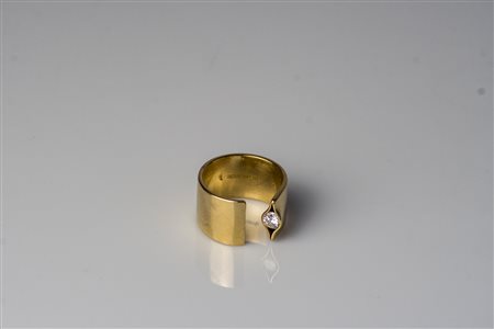 [Nessun Autore] Anello in oro 18kt, gr 9.50, con diamante cts 0.30. Firmarto...