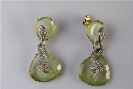 Orecchini in oro con fluorite. Diamanti cts 2.70. Firmati leaderline. . . ....