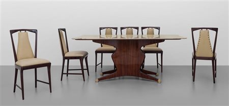 ARREDAMENTI BORSANIUn tavolo e sei sedie, anni '40. Tavolo (legno...