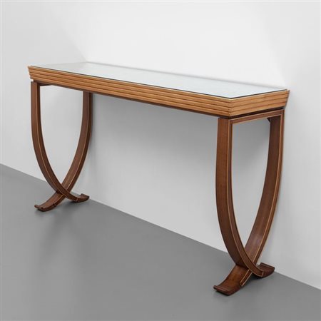 PAOLO BUFFA Una console, inizi anni '40.Legno di mogano, legno di acero,...