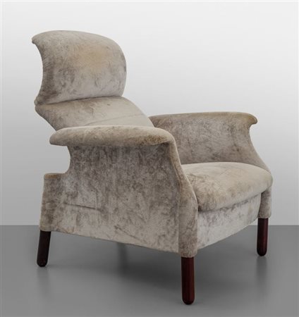 ACHILLE e PIERGIACOMO CASTIGLIONI Una poltrona "Sanluca" per GAVINA, 1959....