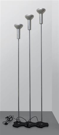 GINO SARFATTI Tre lampade da terra "1073" per ARTELUCE, 1956. Ghisa...