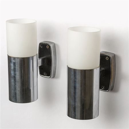 STILNOVO Due lampade a parete "2144", anni '60. Ottone cromato, vetro...