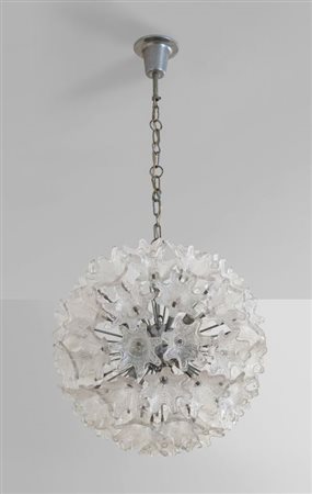 VENINI (Editore)Un lampadario della serie "Esprit", circa 1966. Metallo...