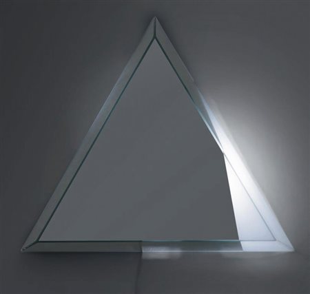 NANDA VIGO Una scultura luminosa "Life", produzione GLAS, 2009. Cristallo...