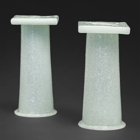 NAPOLEONE MARTINUZZI, VENINICoppia di oggetti a forma di colonna in vetro...