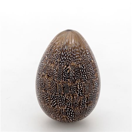 LUDOVICO DIAZ DE SANTILLANAUn uovo a murrine puntinate, circa 1965. Altezza...