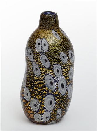 ALDO NASON, Un vaso "Yokohama", circa 1965-1968.Vetro a murrine bianconere e...