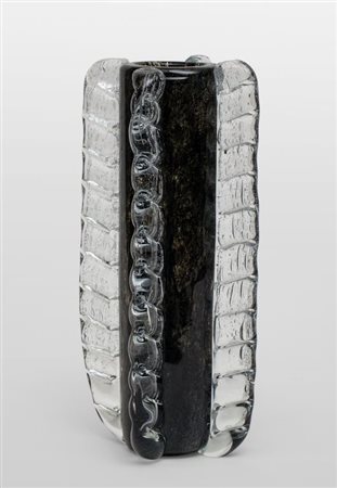 ERCOLE BAROVIER, BAROVIER & TOSO Un vaso in vetro crepuscolo, 1935-36,...