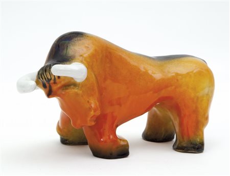 MGA (Editore)Figura di toro, anni "30. Marcato "MGA". Altezza cm 16,...
