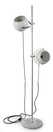 REGGIANI una lampada da terra, anni "60. Marmo, acciaio cromato, alluminio...