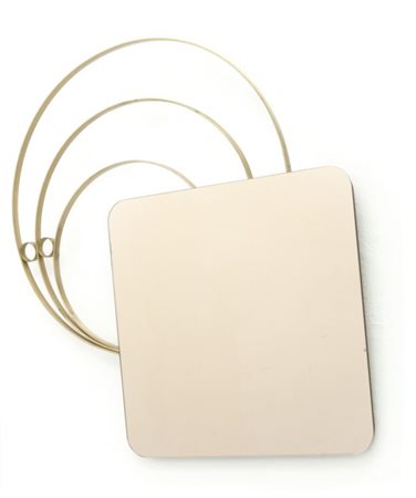 UNO SPECCHIO DA PARETE, anni "70. Ottone spazzolato, cristallo rosa...