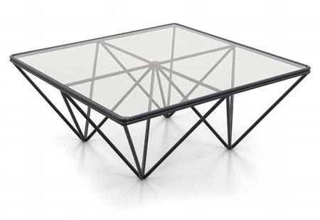 PAOLO PIVA Un tavolino per B&B ITALIA, anni '70. Acciaio verniciato,...